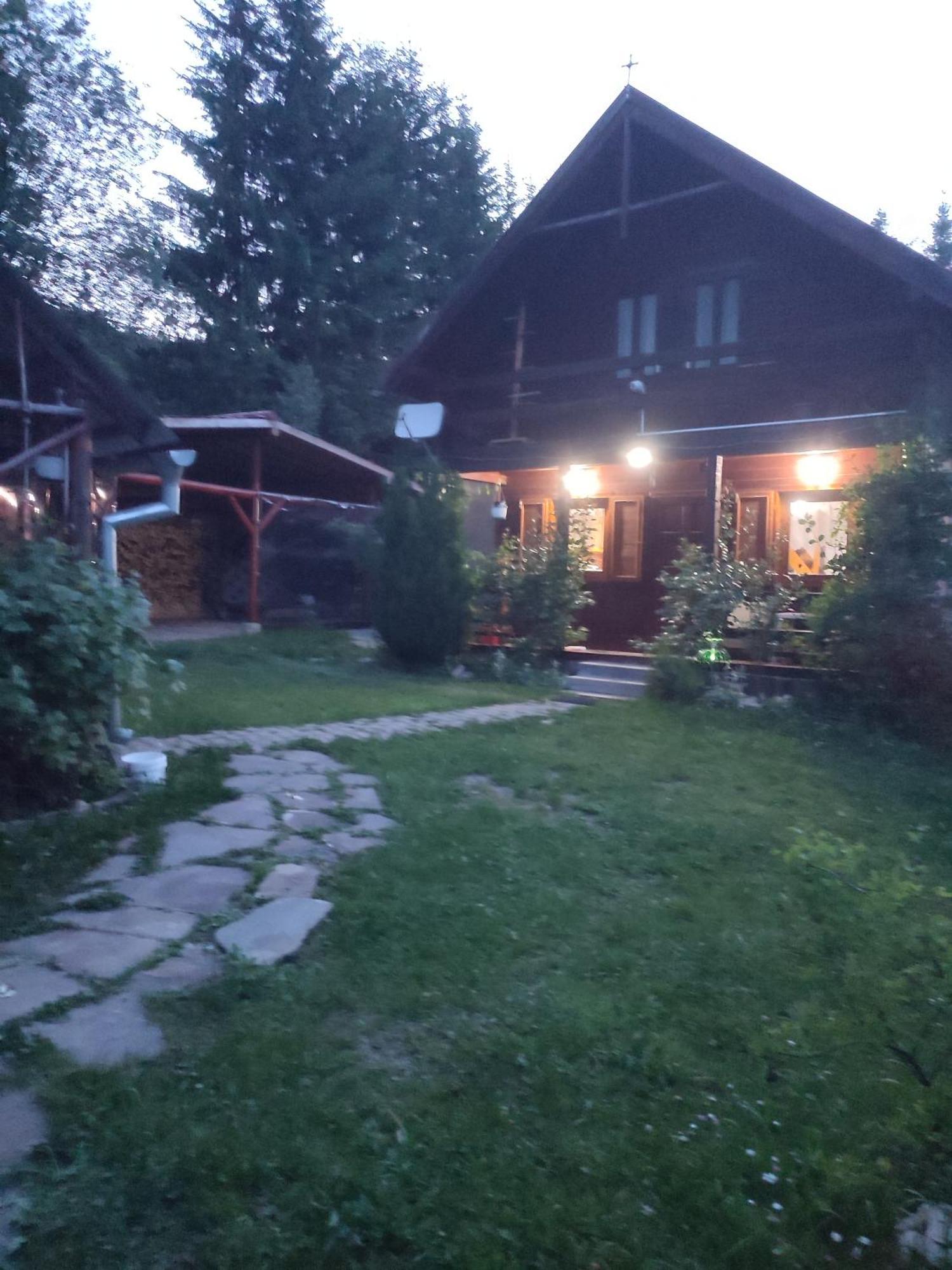 Casa Ria-Ria Pihenohaz Villa เมียร์คูรา-ชุค ภายนอก รูปภาพ